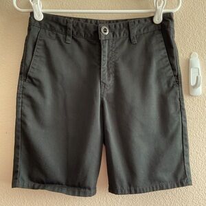 Volcom‎ Boys Black Shorts size 14/28